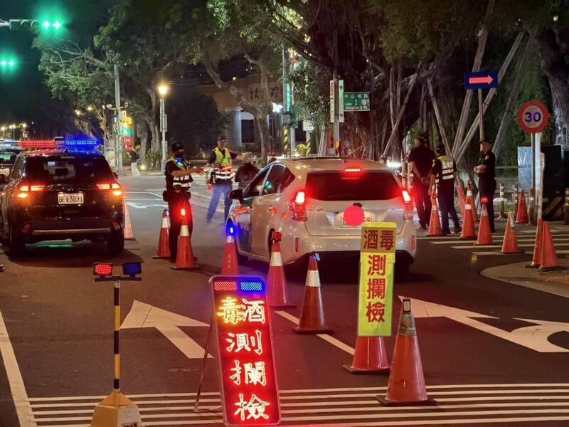 北市警深夜動員擴大攔檢全力打擊毒駕 540警力、96處路檢點大查抄