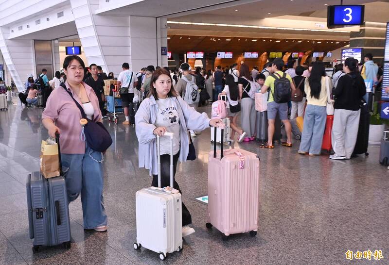端午連假出國夯!今單日疏運估達14.9萬人次破疫情前高峰紀錄