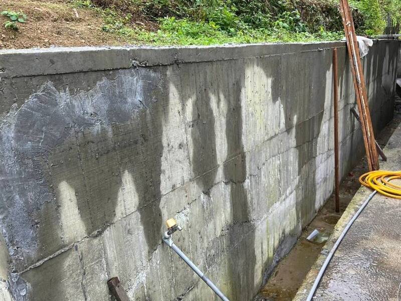 山坡地擅蓋擋土牆小心挨罰! 新北去年查77件、最高罰30萬