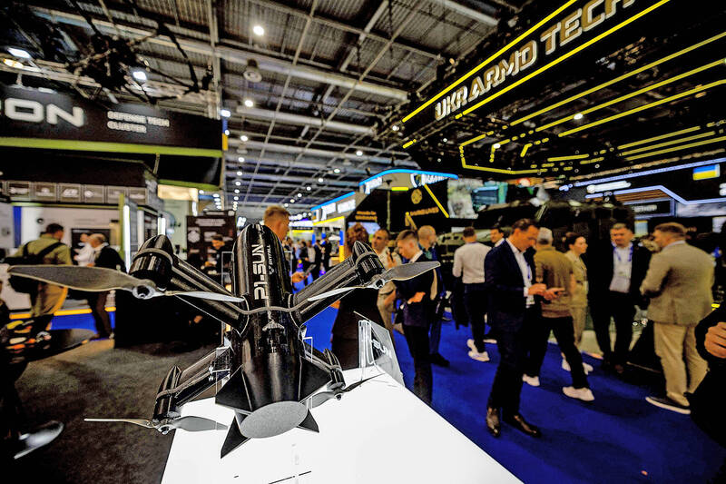 《TAIPEI TIMES》 Experts urge arms expansion