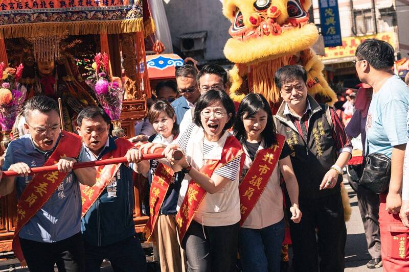 參與三芝大拜拜提觀光、照顧政見 蘇巧慧:讓北海岸成台灣最閃耀皇冠