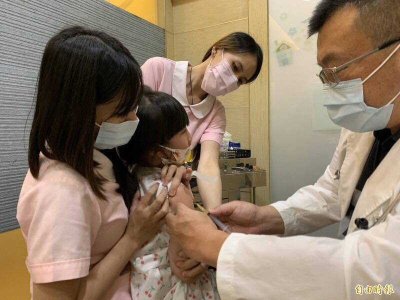 北市國小新生疫苗接種率近95% 仍有800人未完成