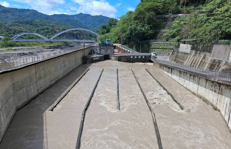 強颱「米克拉」將帶來降雨 高雄越域引水南化水庫保留200萬立方公尺滯洪空間應變