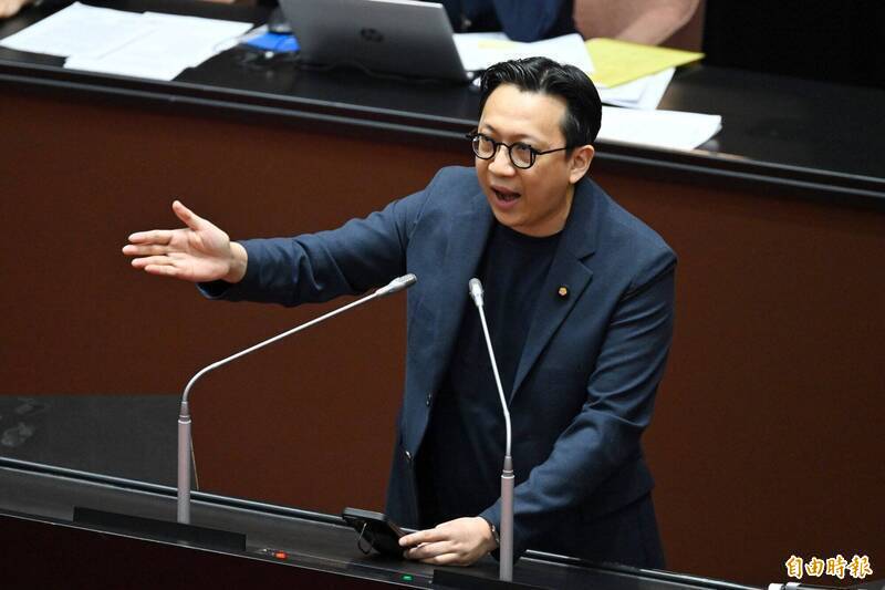 葛如鈞拋棄威如股份及權益 國民黨團:蘇巧純也拋嗎?蘇巧慧欠交代