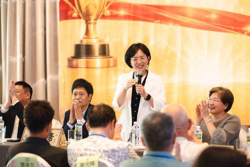 蘇巧慧再拋家庭照顧、福利政見 盼成勞工最強後盾