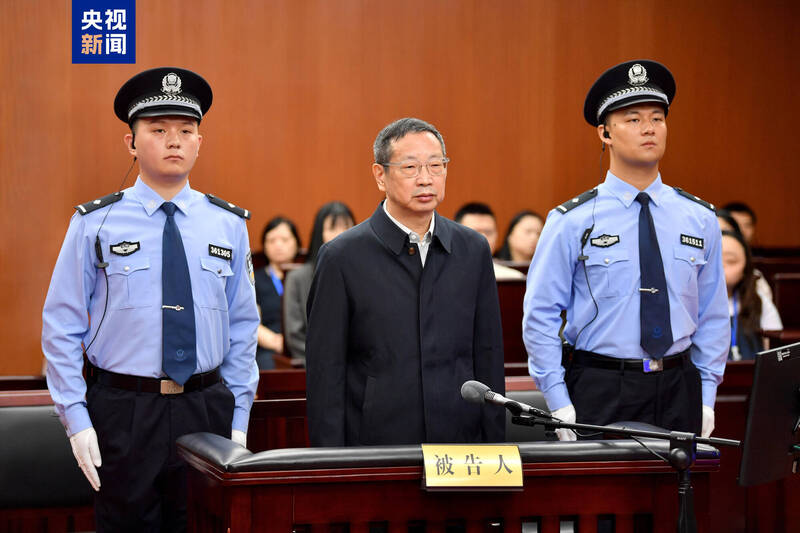 前上海市委常委朱芝松受賄6.4億元 被判死緩