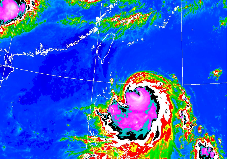 強颱米克拉進逼!氣象粉專曝「風雨影響範圍」:明起最接近台灣