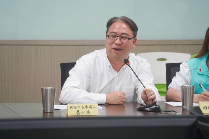 黃世杰建中青澀照曝光!網驚呼太帥 本人認了:不是AI生成