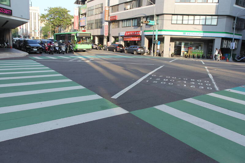 台中科技執法易肇事路口車禍大降23% 盧秀燕:評估全市擴大建置