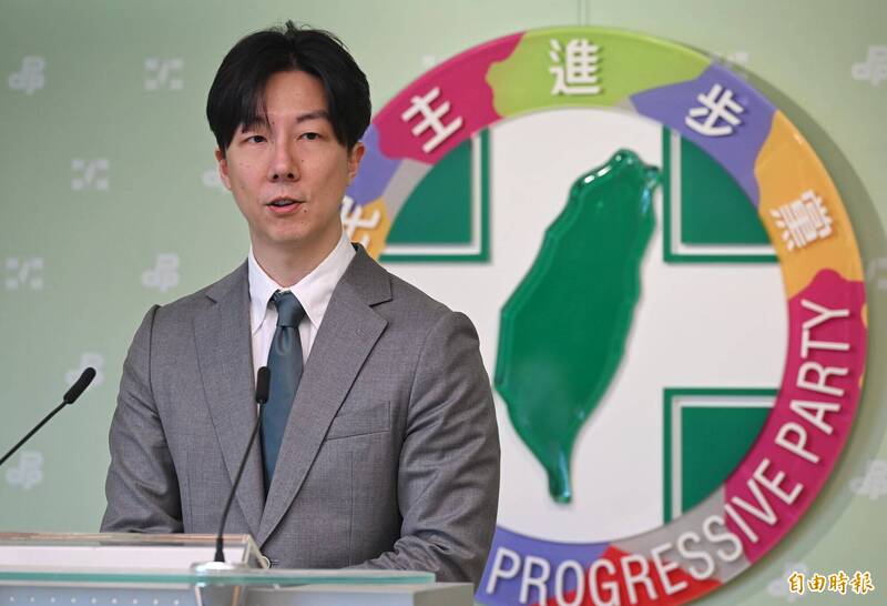 國台辦參戰鳳梨釋迦爭議 民進黨轟:司馬昭之心路人皆知