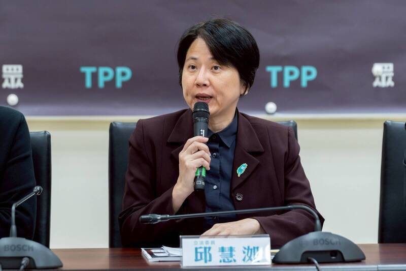 藍擬推鞭刑公投、白稱要傾聽民意 黃暐瀚:可直接修法不需公投