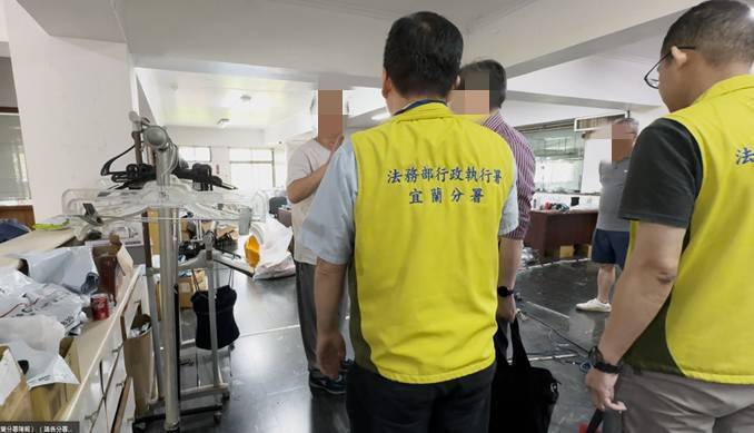 踢鐵板!宜蘭老牌成衣廠點交 法拍蟑螂誆買廠區設備遭拆穿