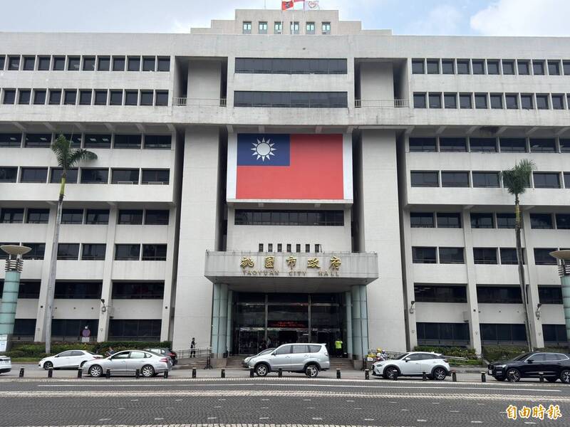 某國小生被國中生圍毆、逼下跪 霸凌者竟錄影PO網 桃市教育局與學校緊急介入