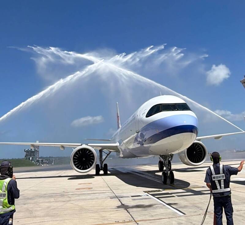 華信航空A321即日起投入離島航線 協助暑假旅遊旺季疏運