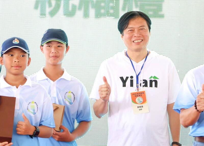 林國漳見證學子啟航赴日 許願打造「海洋新宜蘭」