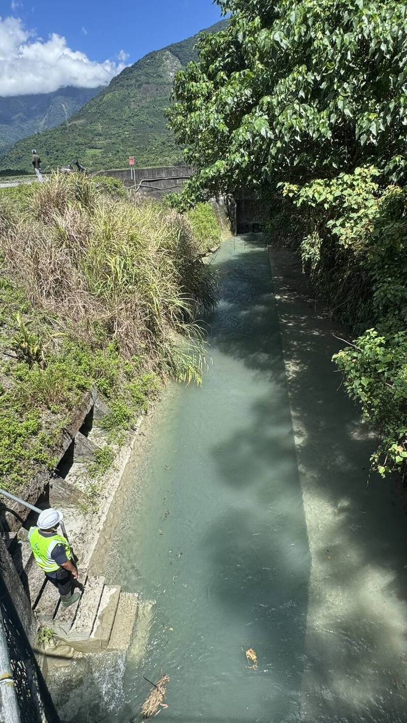 花蓮萬里溪林田圳暫開水門供水 堰塞湖溢流48小時前將關閉