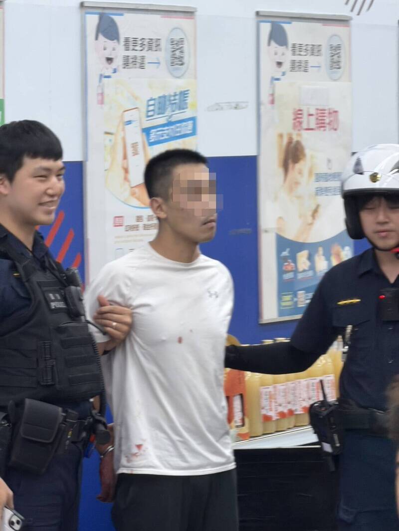 醉男持摺疊刀砍印度男 遭警逮裝傻:全忘了