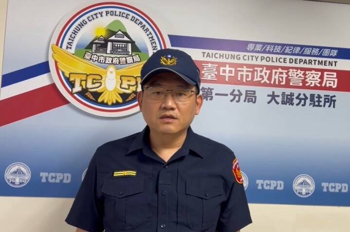 嚇到有陰影!台中女客「裸體如廁」遭人持房卡闖入 商旅離譜疏失曝