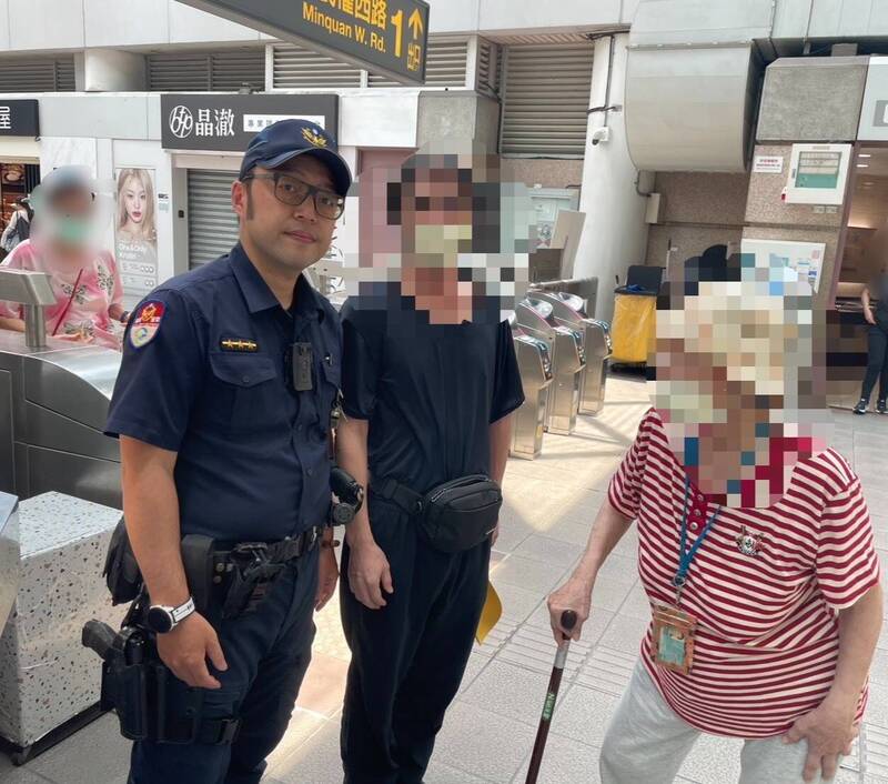失智老婦捷運站徘徊 捷警憑一張藥單幫她找到家人