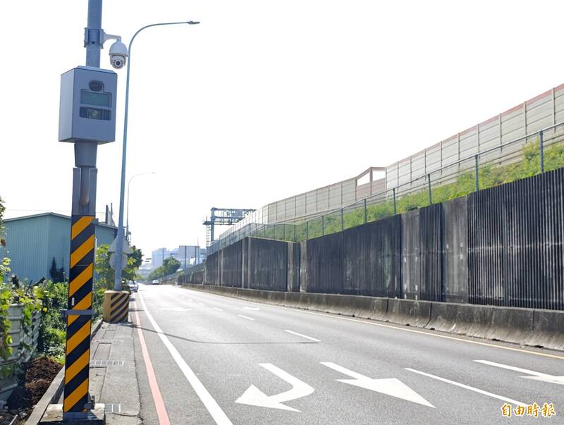 台南上半年測速王 永康「二刀流」測速桿再奪榜首 月破千件