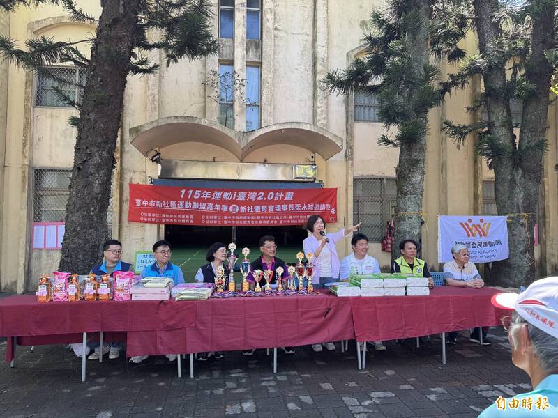 何欣純赴新社體育嘉年華 允諾當選將打造山城全民運動館顧全齡運動健康