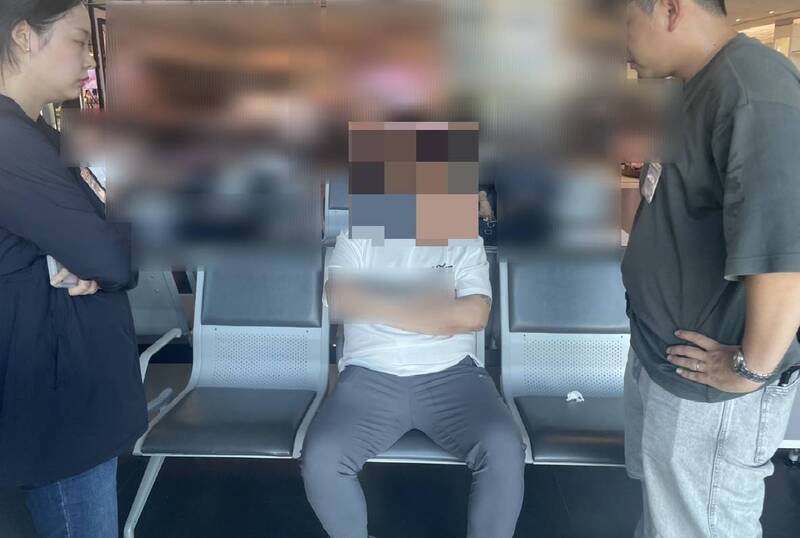 先場勘、後變裝!中國男毆傷矢板明夫被逮 面露凶光眼神殺