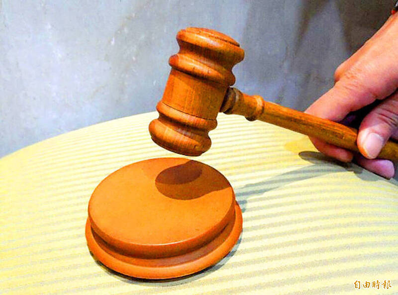 《TAIPEI TIMES》 High Court acquits retail worker over NT$75 oat latte