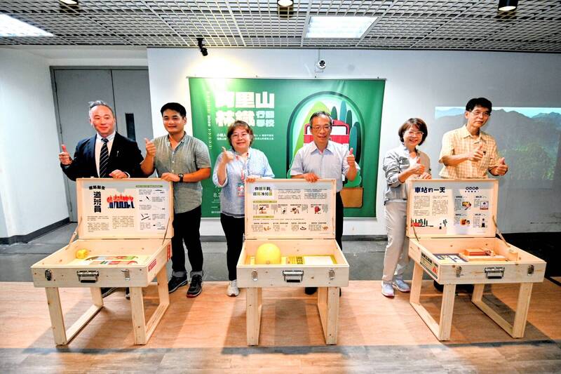 一秒變身林鐵職人 阿里山林鐵行動學校科工館登場