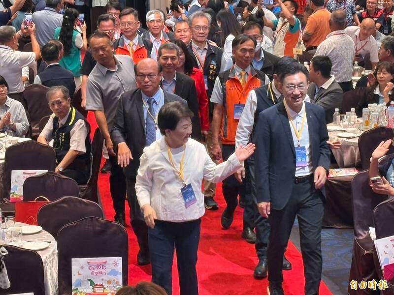 盧秀燕轟毒油下架中央政策反覆 增加商家困擾