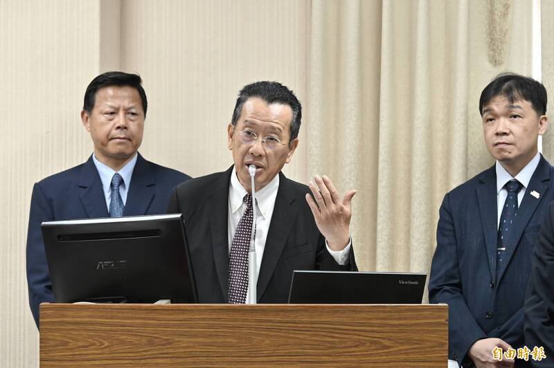 顧立雄:中共發射潛射飛彈應是「巨浪2」 證實其為麻煩製造者