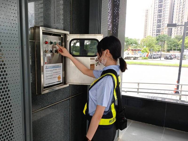 巴威颱風逼近!機捷將視風速調整班距 直達車必要時改站站停