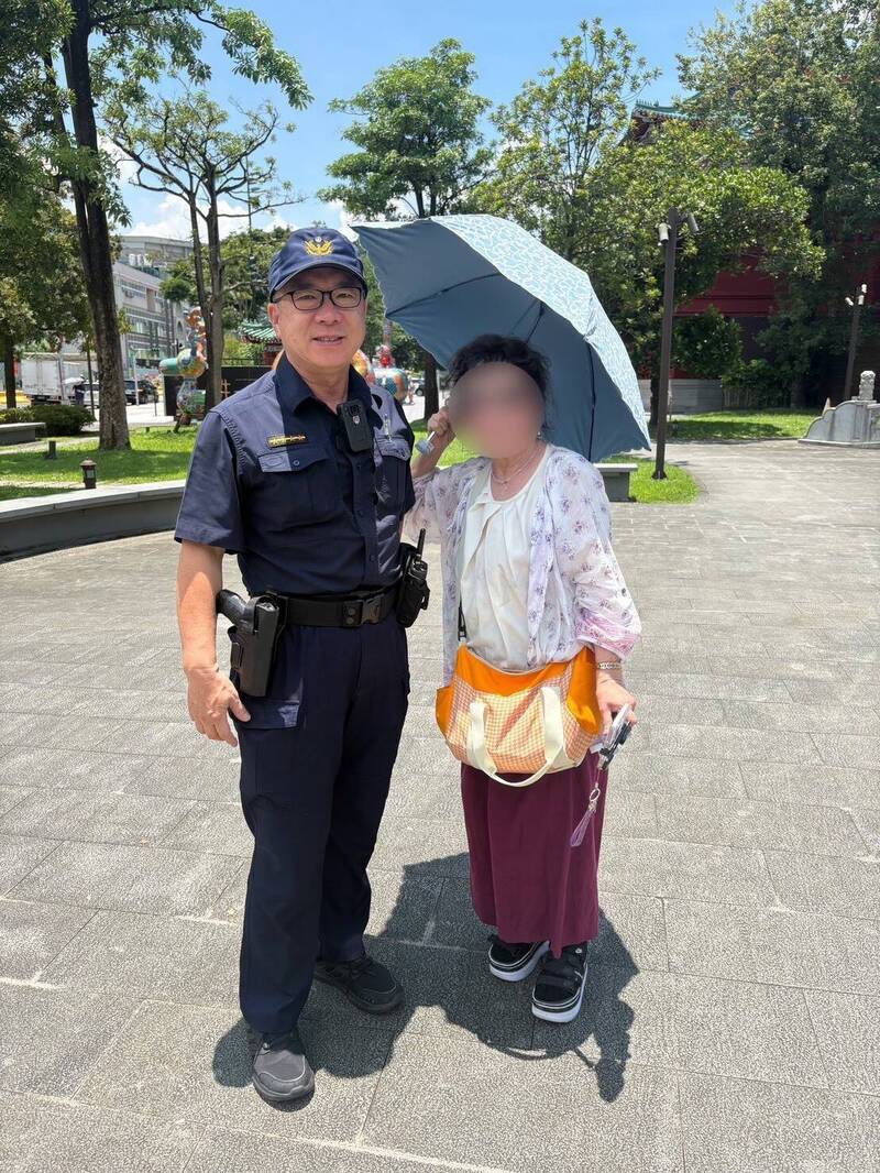 日籍旅人老婦迷途台北街頭 語言不通也能安心讚:「台灣警察,一級棒!」
