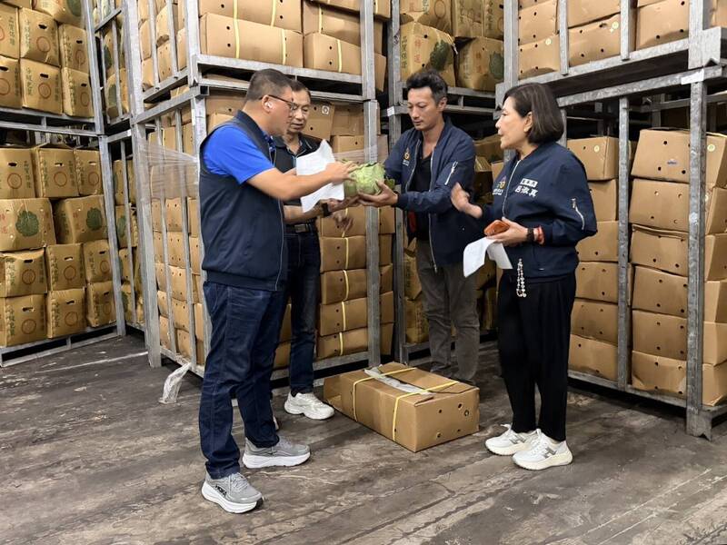 巴威來襲 桃園果菜市場備妥95公噸冷凍蔬菜