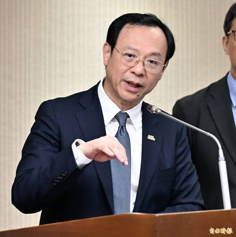 石崇良為致癌油致歉 陳以信批避重就輕:有良心就該下台