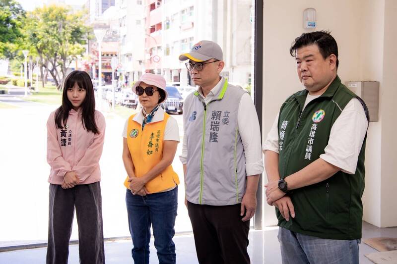 趴趴走視察高雄防汛設施 賴瑞隆:颱風雖減弱、仍不可大意