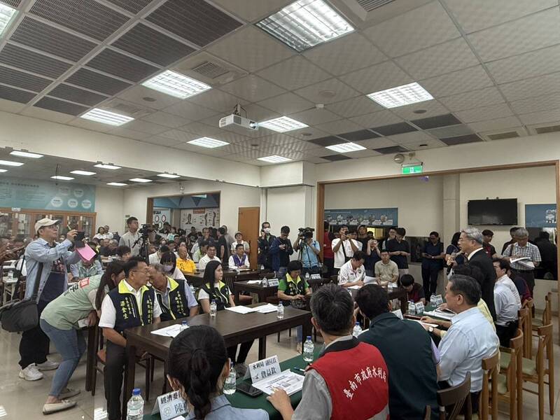 豪雨重創台南產業 市府爭取復工貸款利息補貼