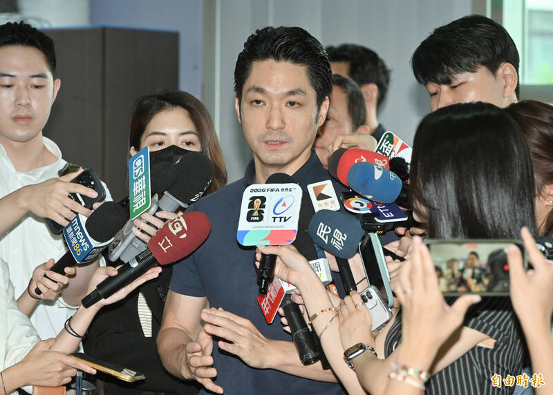 北市颱風假兩大百貨照常營業 蔣萬安:盼確保員工顧客安全優先