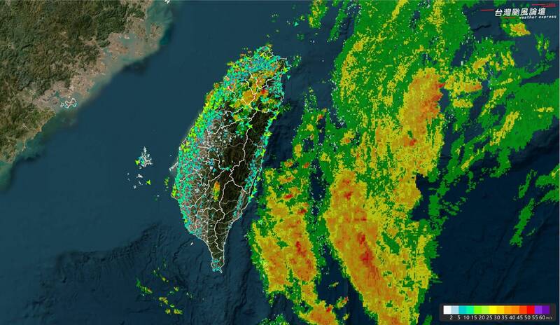 巴威開始發威了!外圍環流已甩入 風雨最大、解除警報時間曝