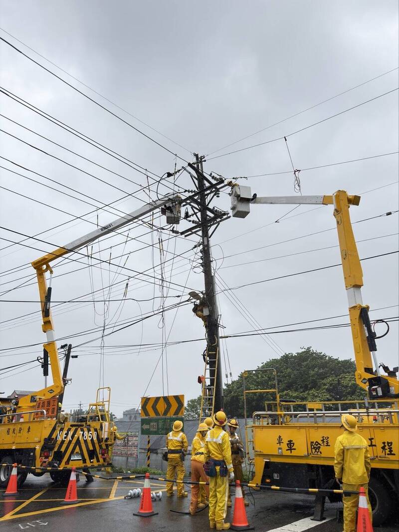 巴威強風影響 桃市龜山區1523戶突停電今凌晨完成搶修