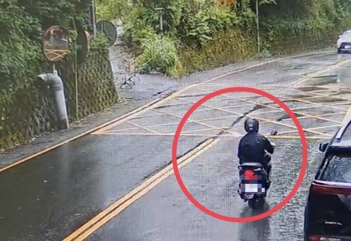 颱風天還偷車酒駕 21歲男烏來山區遭警攔捕