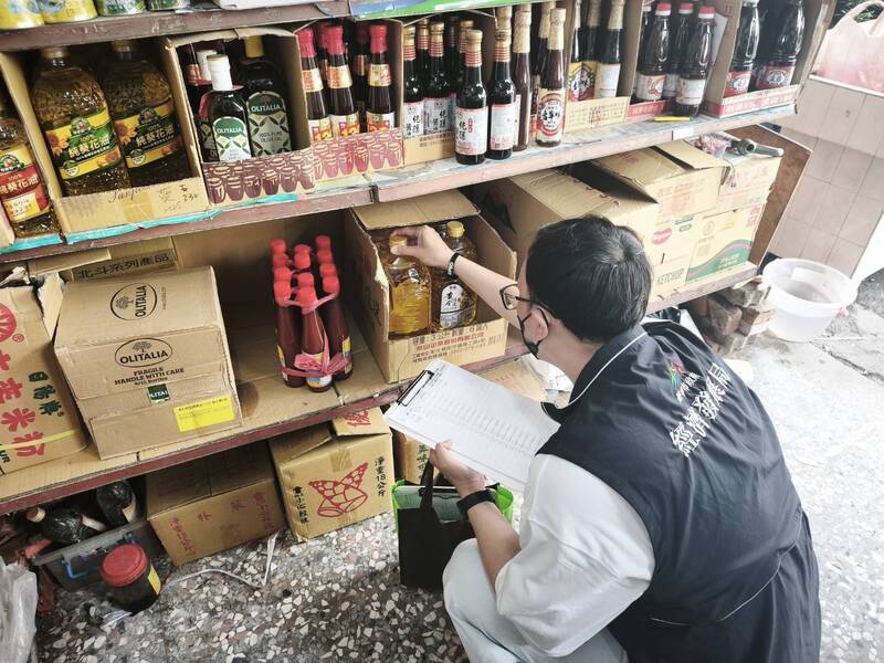 中市公布第2批致癌油下游流向 晶華酒店、貴族世家、全聯等被掃中