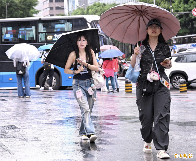 週日巴威遠離!中南部易有雷雨 花東飆36度