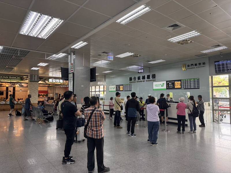 巴威遠離民航局協調疏運! 國內線加開14架次加班機