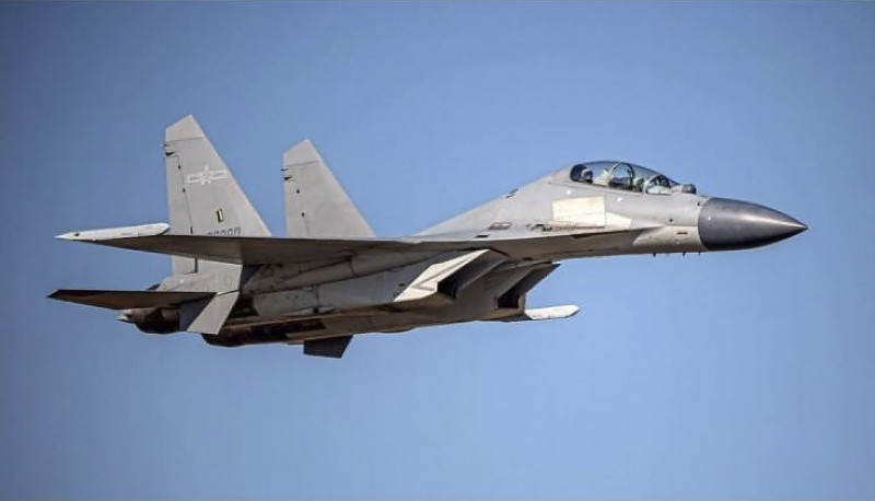 強化長程空優戰力  中國殲-16戰機罕見「野獸模式」