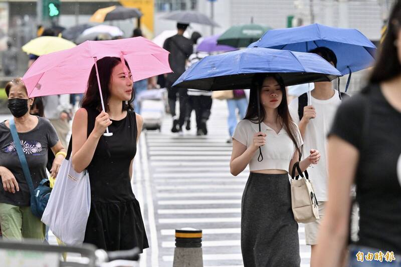 「巴威」颱風遠離、中南部山區仍有大雨 花蓮上看36度