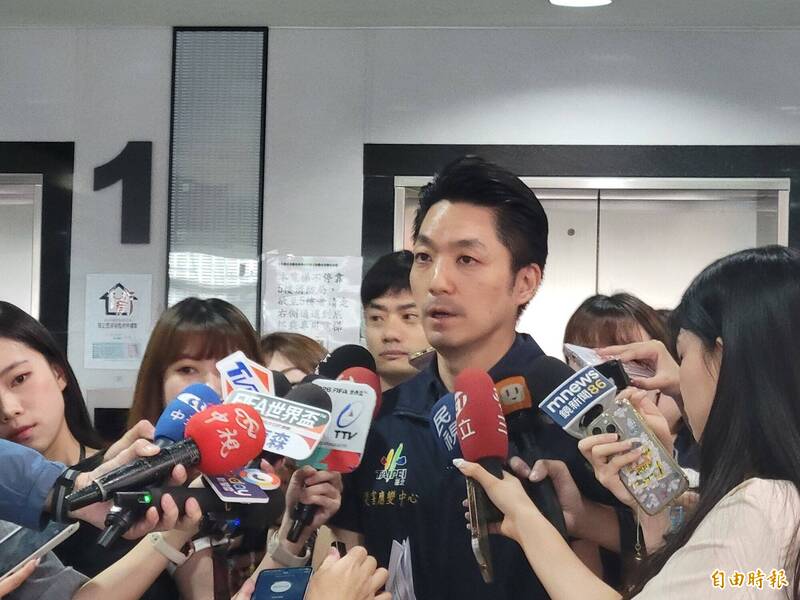 謝金河批颱風假「為什麼不參考AI」 蔣萬安:依目前機制決策