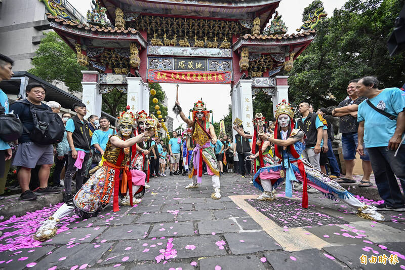 圖輯》新莊大拜拜「中港厝官將首」 從「三步贊」開始的文化傳承(三)