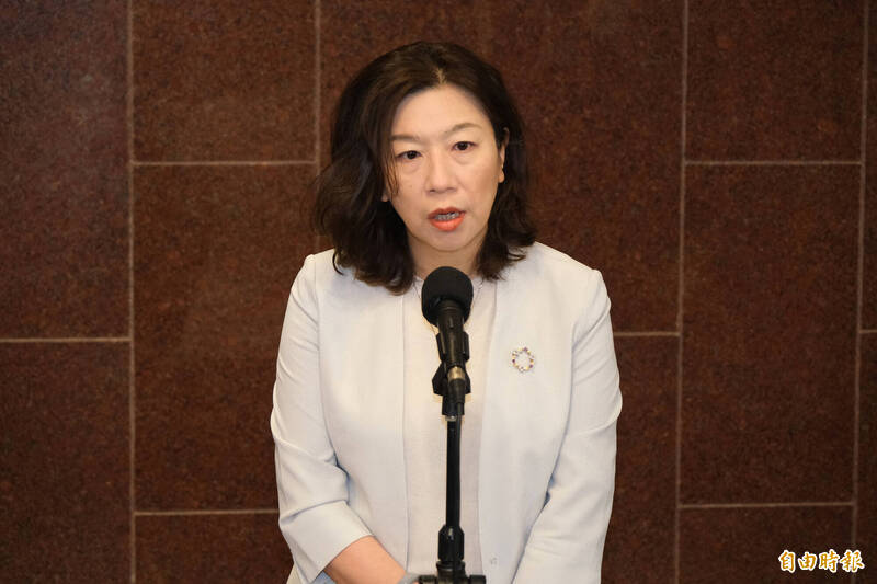 蘋果芬普尼藥殘標準放寬6倍 林靜儀:依食安標準檢測