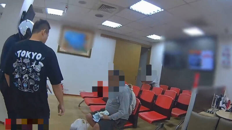 男搶銀行坐著數錢想吃牢飯 檢依攜帶兇器強盜罪起訴