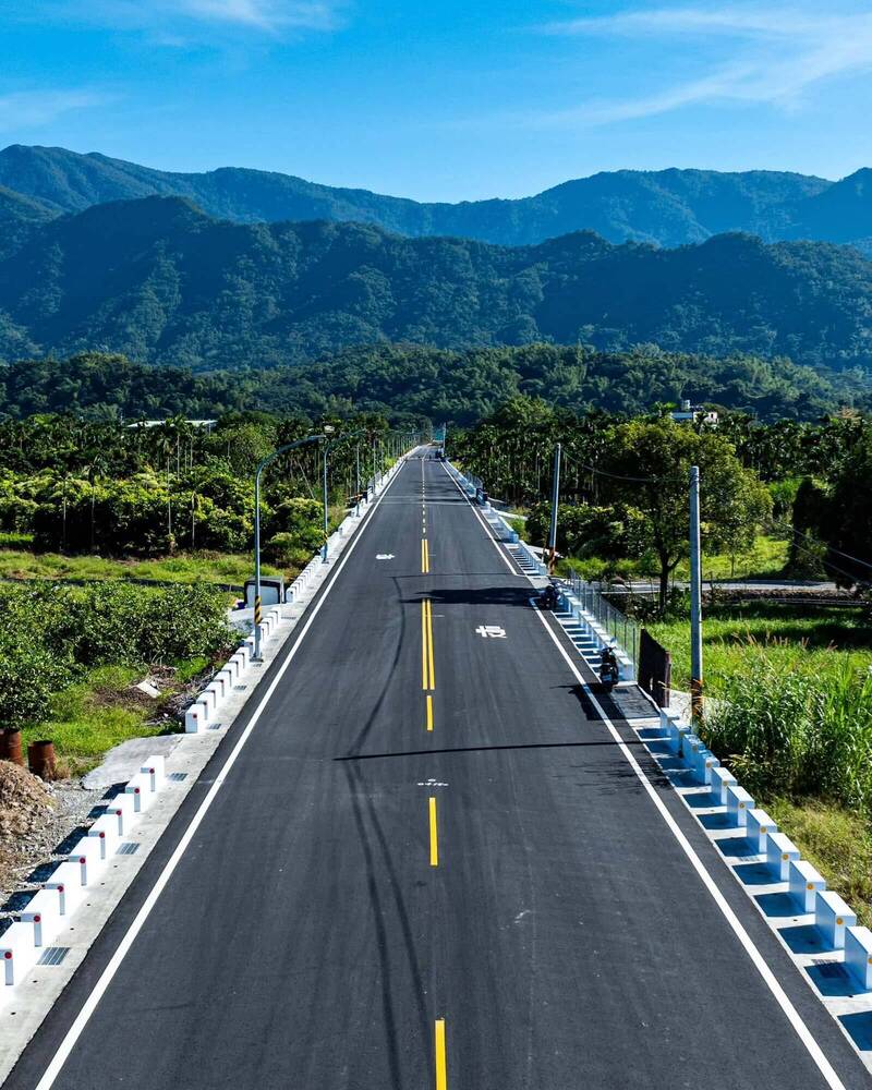 讓道路更平整 屏東3年完成800處人孔蓋改善